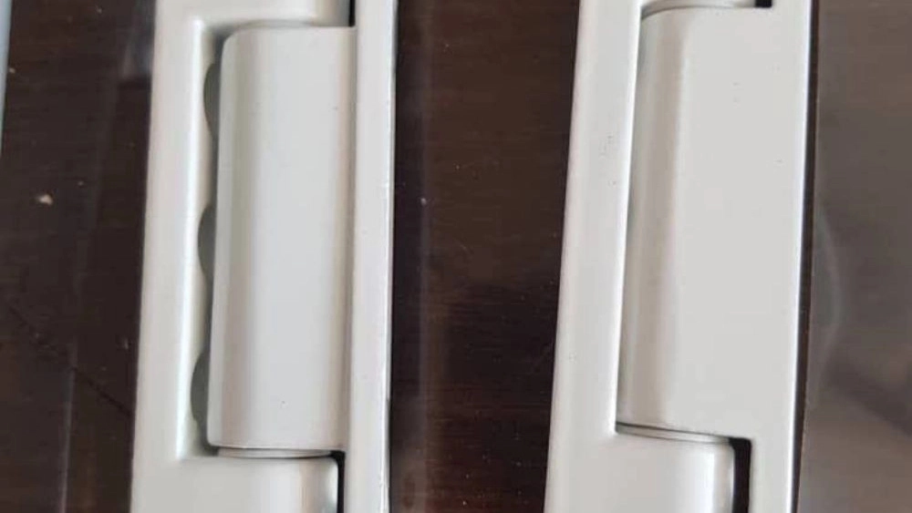 افزایش طول عمر و امنیت درب با یراق‌آلات استاندارد یراق سها